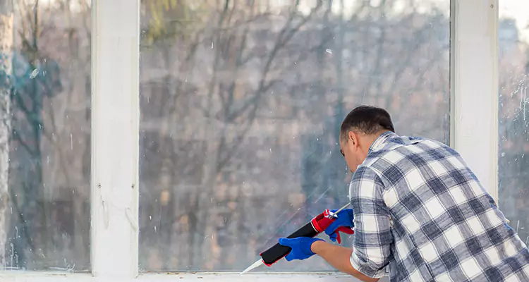 Quality Sliding Shower Door Repair for Closing Issues in Ocala, FL