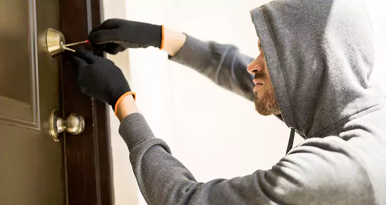 Emergency Motel Lock Repairs—Available 24/7 in Ocala, FL